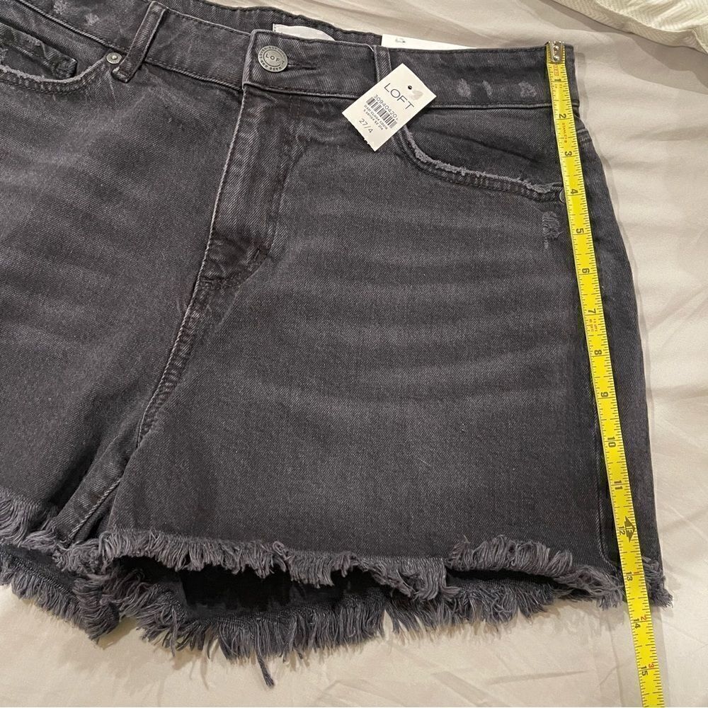 LOFT the curvy high waist cut-off denim shorts, new with tags - Picture 4 of 9